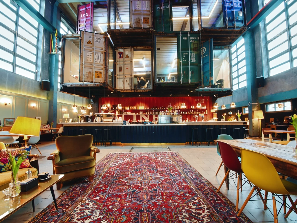 IHZ Gallery 06 IHZ Gallery 06